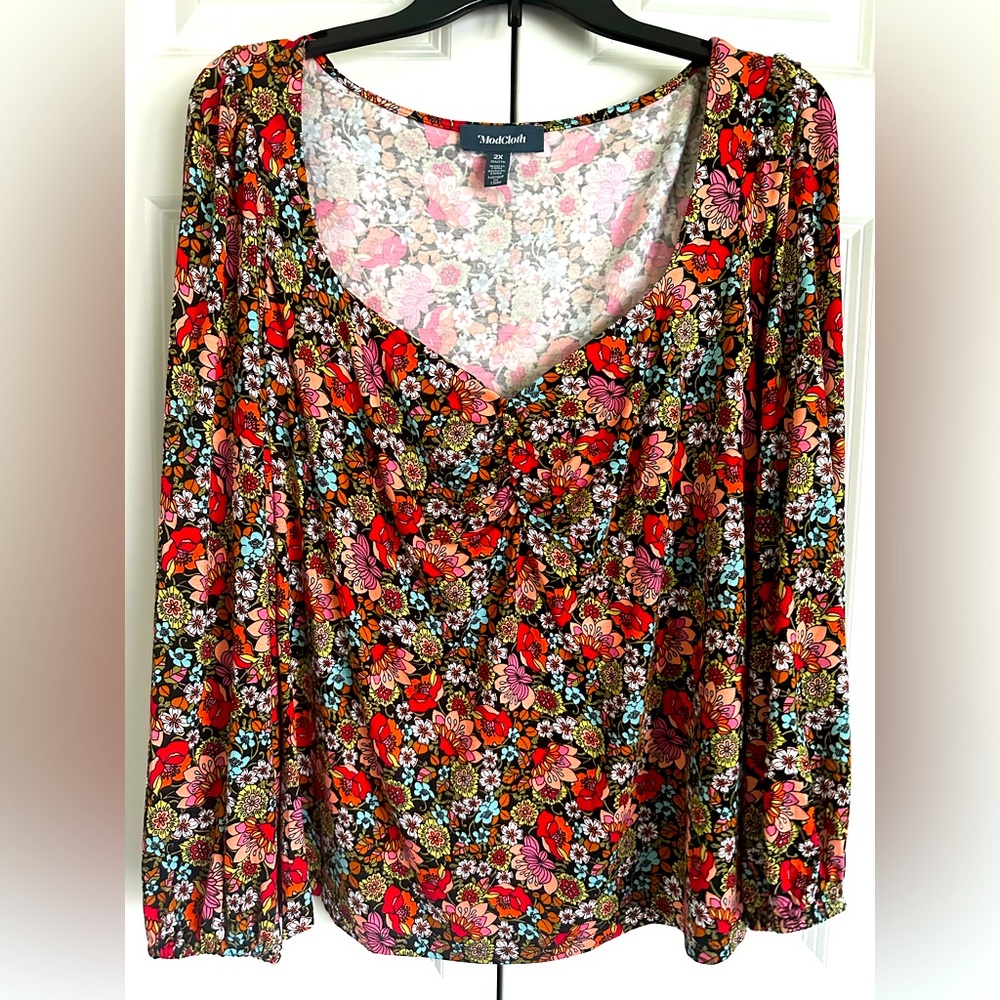 Women’s plus sz 2X retro floral long sleeve work blouse w  sweetheart neckline